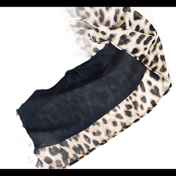 TOPSHOP Animal Cape Back Playsuit/Romper Tan Sz 2 - Picture 8 of 9